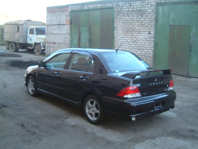 2000 Mitsubishi Lancer Cedia