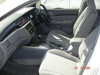 2003 Mitsubishi Lancer Cedia Photos