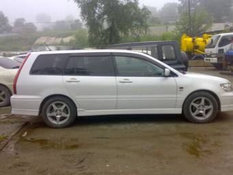 2001 Mitsubishi Lancer Cedia Wagon Photos