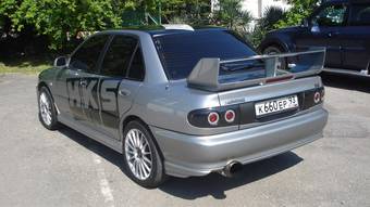 1996 Mitsubishi Lancer Evolution Pictures