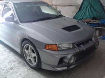 1997 Mitsubishi Lancer Evolution Pictures