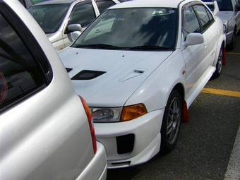 1998 Mitsubishi Lancer Evolution Pictures