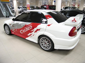 2000 Mitsubishi Lancer Evolution