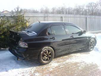 2002 Mitsubishi Lancer Evolution Photos