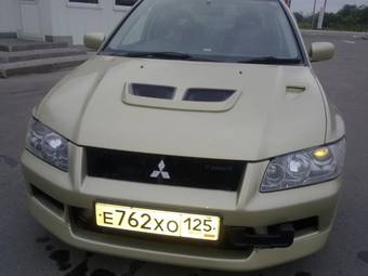 2002 Mitsubishi Lancer Evolution Photos