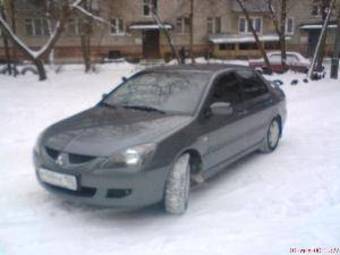 2004 Mitsubishi Lancer Evolution Pics