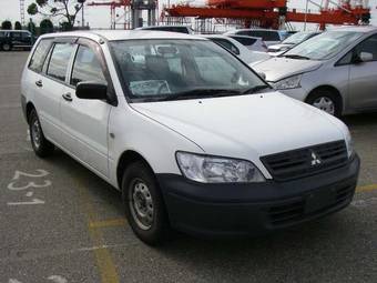 2003 Mitsubishi Lancer Wagon Pictures