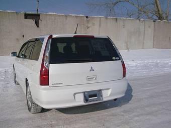 2004 Mitsubishi Lancer Wagon Pictures