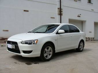 2008 Mitsubishi Lancer X Pictures