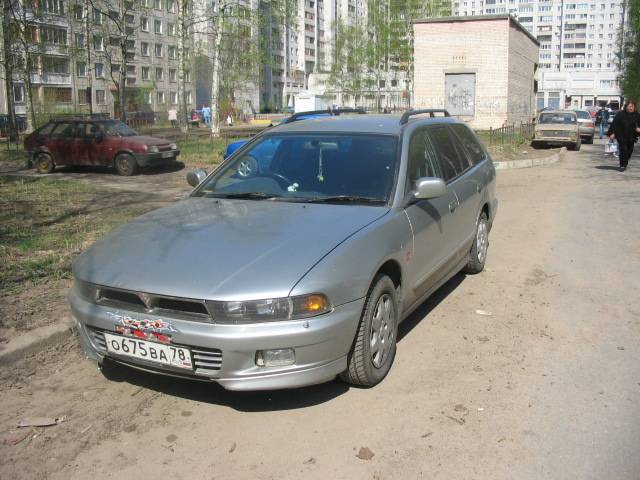 1996 Mitsubishi Legnum