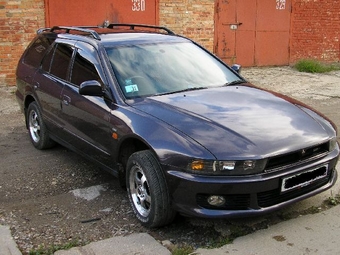 1997 Mitsubishi Legnum