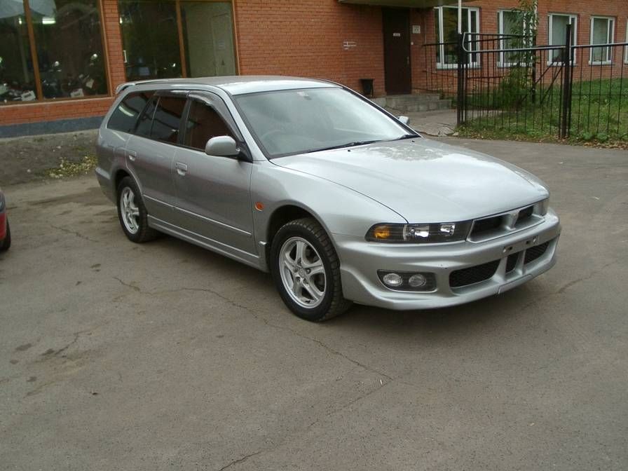 1998 Mitsubishi Legnum