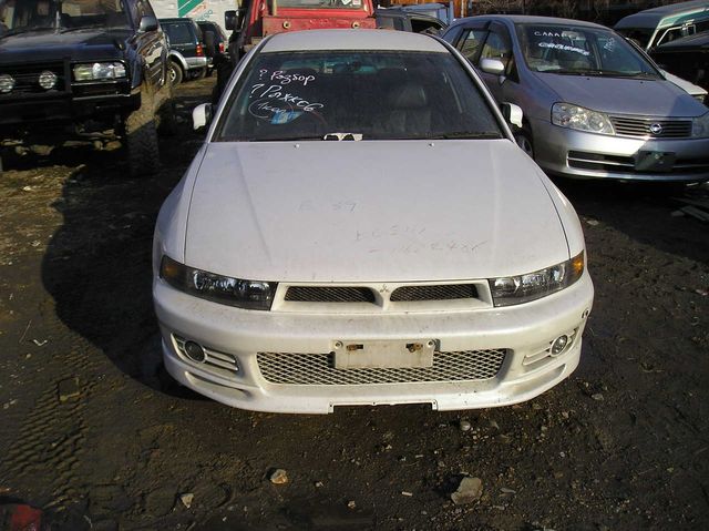 2000 Mitsubishi Legnum