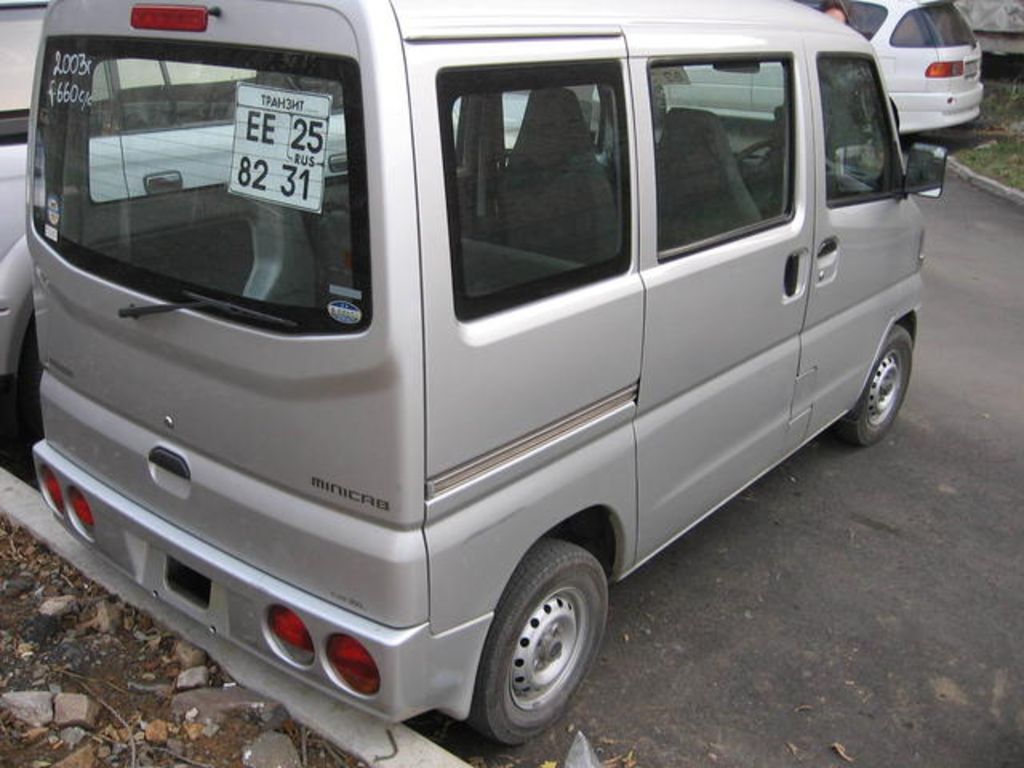 2003 Mitsubishi Minicab