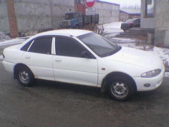 Mitsubishi mirage 1993