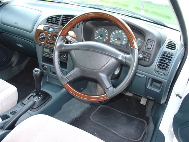 2001 Mitsubishi Mirage