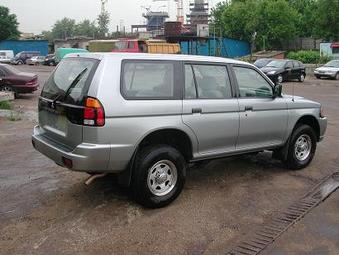 2000 Mitsubishi Montero Pictures