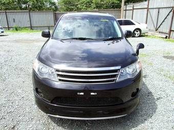 2005 Mitsubishi Outlander Photos