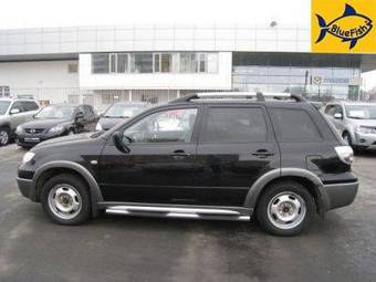 2006 Mitsubishi Outlander Pictures