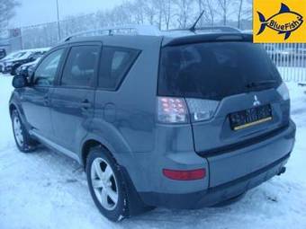 2007 Mitsubishi Outlander Photos