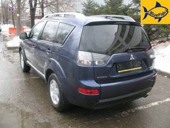 2007 Mitsubishi Outlander Photos