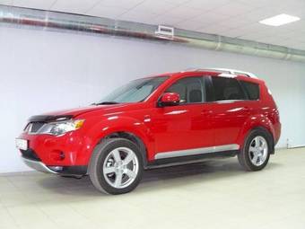 2007 Mitsubishi Outlander Photos