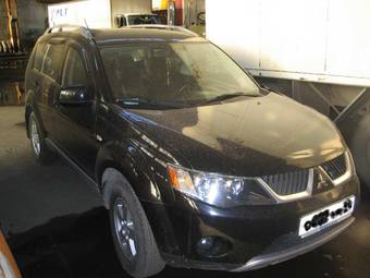 2007 Mitsubishi Outlander Pictures