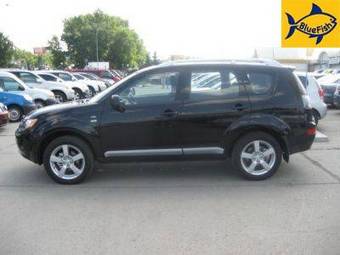 2008 Mitsubishi Outlander Photos