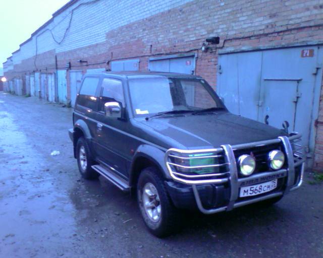 1992 Mitsubishi Pajero