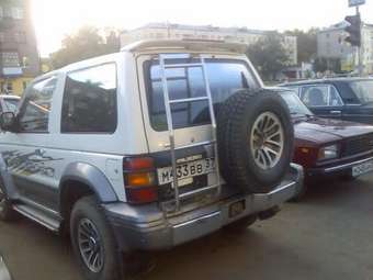 1993 Mitsubishi Pajero Pics