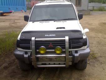 1993 Mitsubishi Pajero Photos