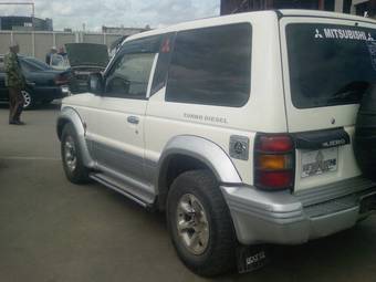 1993 Mitsubishi Pajero Photos