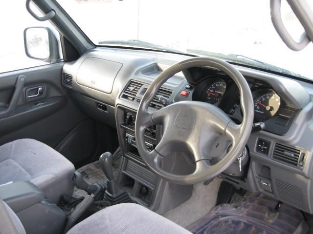 1997 Mitsubishi Pajero