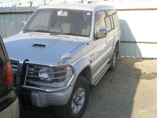 1997 Mitsubishi Pajero