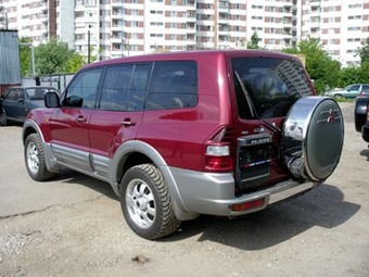 2001 Mitsubishi Pajero Pics