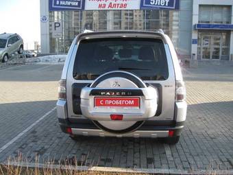 2008 Mitsubishi Pajero Pictures