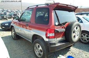 1998 Mitsubishi Pajero iO Pics