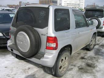 2000 Mitsubishi Pajero iO For Sale