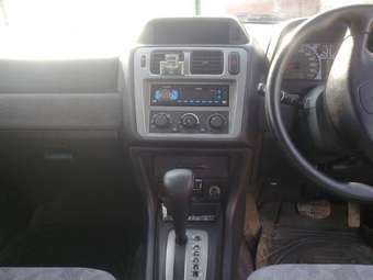 2000 Mitsubishi Pajero iO Pictures