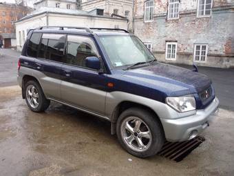 2000 Mitsubishi Pajero iO For Sale