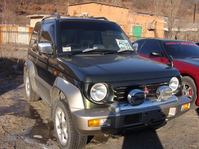 1996 Mitsubishi Pajero Junior