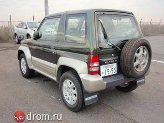 1996 Mitsubishi Pajero Junior Images