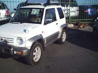 Pajero Junior