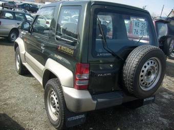 1998 Mitsubishi Pajero Junior Pics