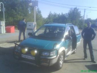 1994 Mitsubishi RVR Pictures