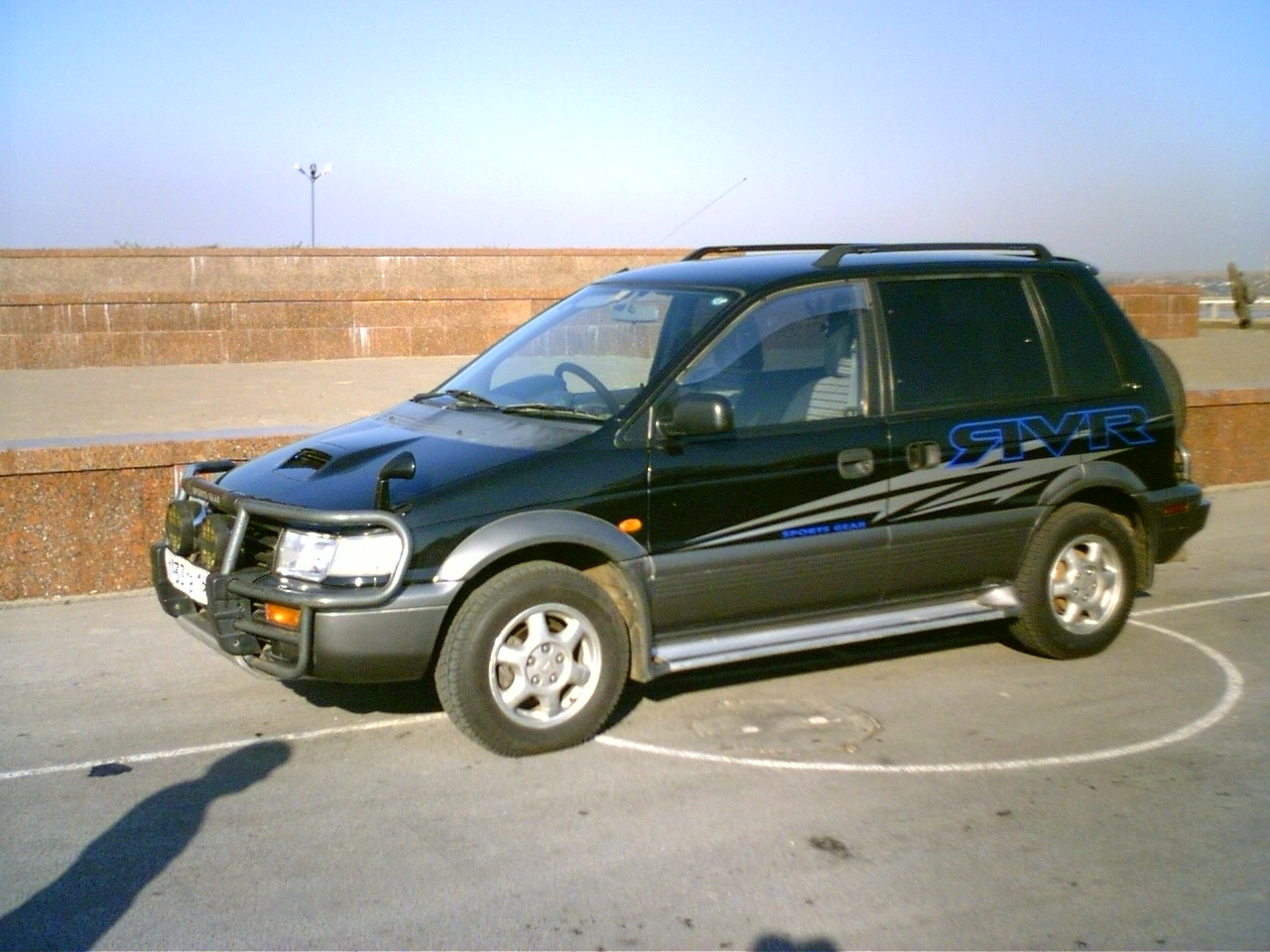 1995 Mitsubishi RVR