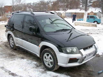 1997 Mitsubishi RVR