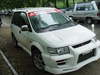 1997 Mitsubishi RVR