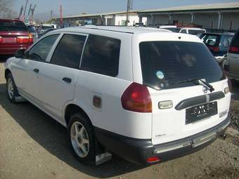 2000 Nissan AD Wagon For Sale