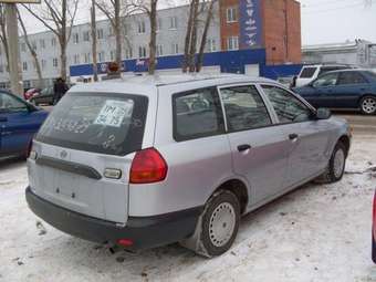 2001 Nissan AD Wagon For Sale